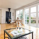 Сasa de vacaciones 8 Person In Karrebaeksminde-by Traum