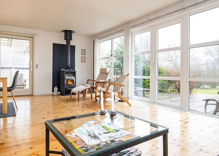 Ferienhaus 8 Person In Karrebaeksminde-by Traum