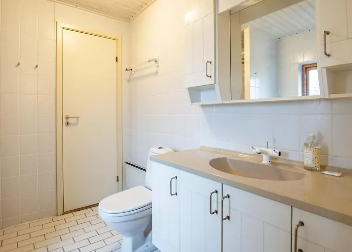 Ferienhaus 8 Person In Karrebaeksminde-by Traum